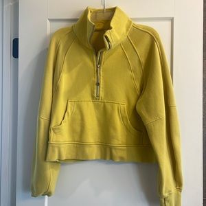 Lululemon oversized funnel neck half zip yellow M/L